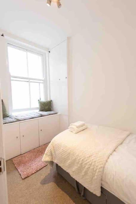 Lovely 2 Bedroom Apartment In Chelsea Sw3 Londres Extérieur photo