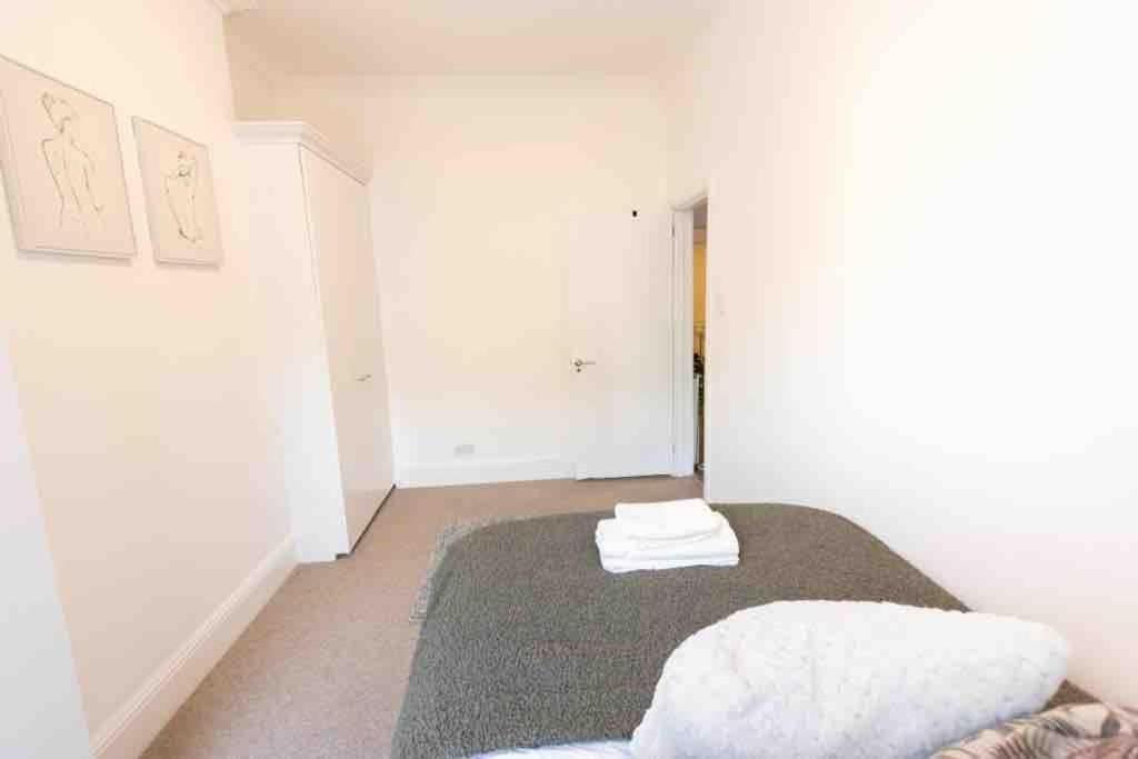 Lovely 2 Bedroom Apartment In Chelsea Sw3 Londres Extérieur photo